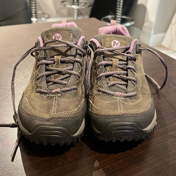 Merrell Performance Hiking Trail Shoes Women's Size 7 Brindle Waterproof Outdoor - Picture 1 of 4